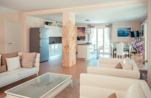 Taormina Apartment | Villa Mastrissa Luxury Apartment with private mini pool heated