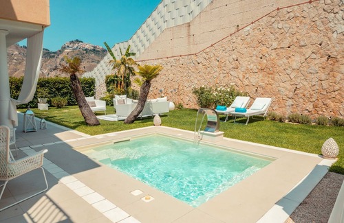 Taormina Apartment | Villa Mastrissa Luxury Apartment with private mini pool heated