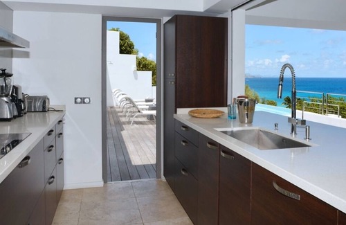Flamands Villa | Villa Matajagui | Beach View - Located in Magnificent Flamands with Private Pool