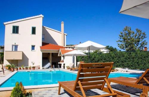 Krivodol Villa | Villa Matia with pool