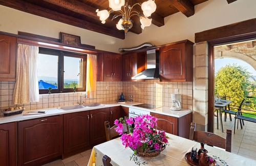 Maza Villa | Villa Maza, beautiful stone villa in traditional village Maza, Chania