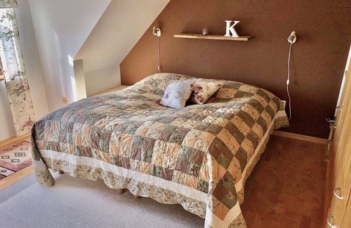 Vellinge Villa | Villa med bra busskommunikation, 200 meter, till Malmö och Skanör/Falsterbo.