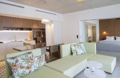 Evgiros Villa | Villa Medusa with amazing seaview & salt water pool!