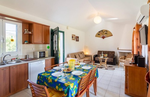 Kateleios Villa | Villa Melissa - Two Bedroom Villa, Sleeps 5