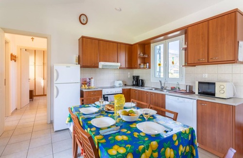 Kateleios Villa | Villa Melissa - Two Bedroom Villa, Sleeps 5