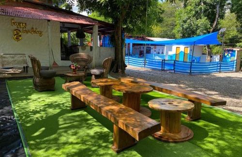 La Dorada House | Villa Mercedes