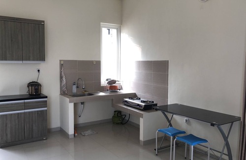 Sidomulyo House | Villa metro (close with alun alun batu city, jatim park, flower garden)