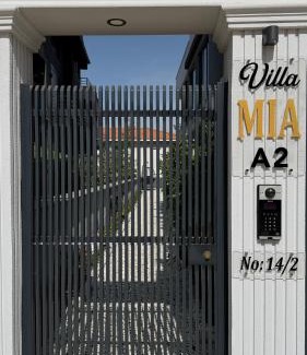 Lara Villa | Villa Mia - 4 km to the sea 9 km to the airport