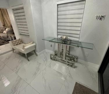 Miami Gardens Villa | Villa Miami Lakes