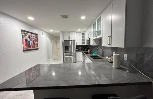 Miami Gardens Villa | Villa Miami Lakes