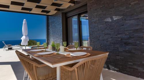 Mousata Villa | Villa Micato