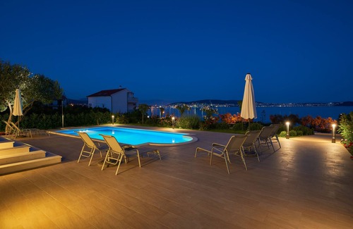 Seget Donji Villa | Villa Mila Trogir
