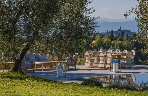 San Miniato Villa | Villa Miniato by MMega