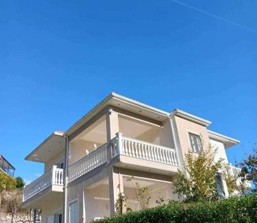 Albania House | Villa Mira
