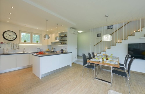 Novigrad Villa | Villa Mirta, surrounded by nature, stunning view, close to the beach, 3 bedroom