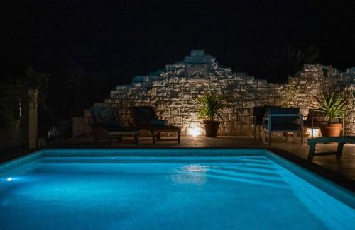 Sutivan Villa | Villa Mista