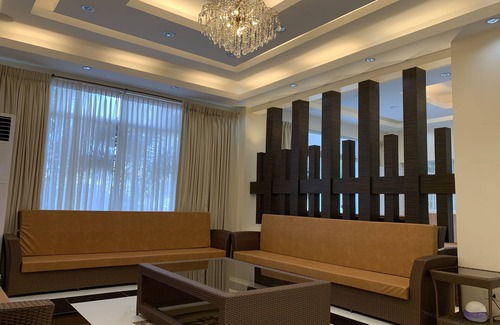 Lemery Hotel | Villa MJ Maristela Beach Resort