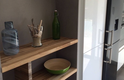 Le Brusc Villa | villa modern and cozy, benefits of standing . Beautiful sand beach 200m!
