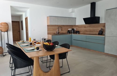 Puget Villa | Villa Moderne au Coeur du Luberon