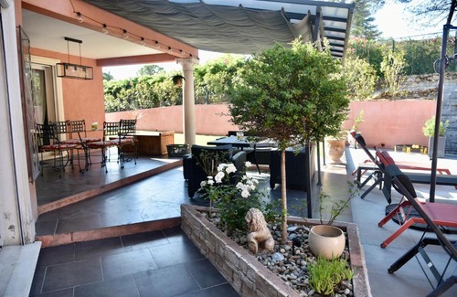 Peymeinade Villa | Villa moderne avec piscine à Peymeinade
