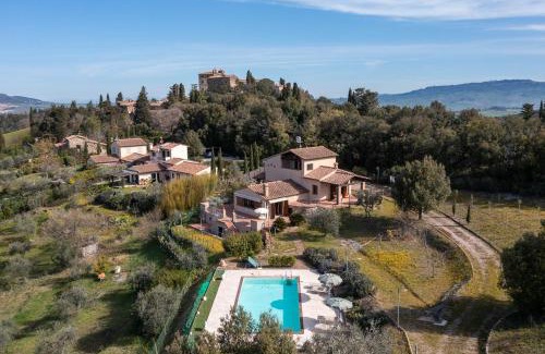 Pomarance House | Villa Montegemoli - by Bolgheri Holiday