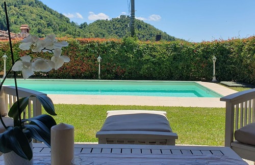 Montefegatesi Villa | Villa Monticello Holiday Home,Private Pool, Montefegatesi