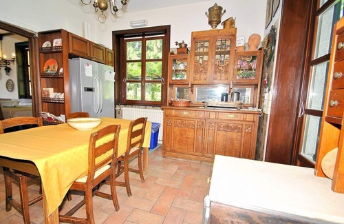 Sirtori Villa | Villa Nausica: An elegant and welcoming three-story villa surrounded by a large private park in the hills of Brianza, with Free WI-FI.