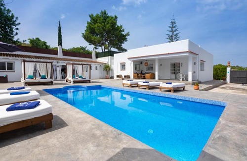 Sant Rafael de Sa Creu Villa | Villa near Ibiza Town Sleeps 10