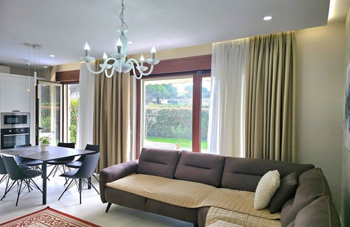 Ishem Villa | Villa near Ibiza Beach Albania