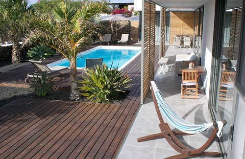 Lajares Villa | Villa Nerea- modern with heated private pool/fiber optic internet(300mbit/s)/BBQ