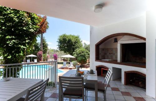 Neviano Villa | Villa Nice Dream With Pool And Terrace - Happy Rentals