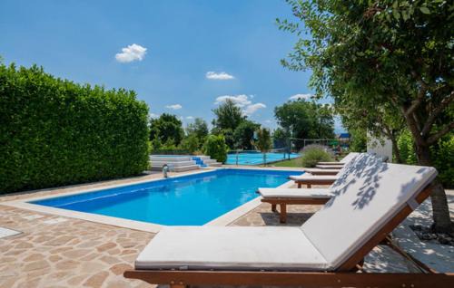 Donji Prolozac House | Villa Nino