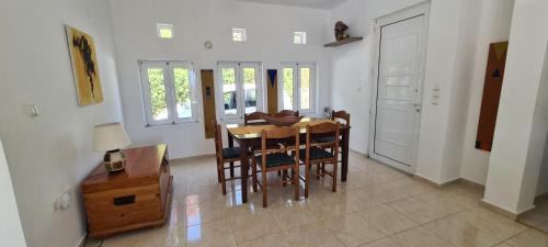 Vizari Villa | Villa Nisi