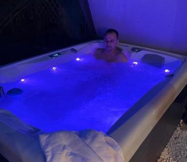 Izola Villa | Villa Noa jacuzzi & sauna