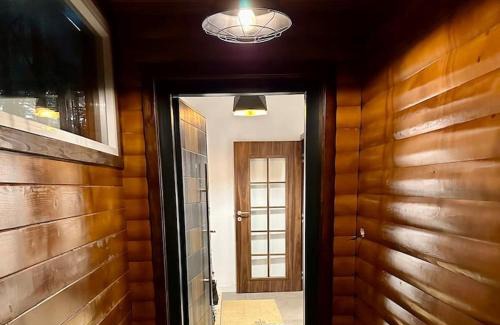 Brezovice Villa | Villa Noari, Brezovice.