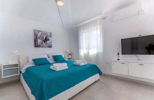 Drivenik Apartment | Villa Nona Andrejka - Elegance and Comfort