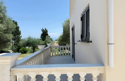 Kavos Villa | Villa 'Ntina' with Sea View, Wi-Fi and Air Conditioning