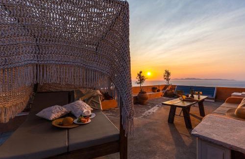 Oia House | Villa Oasis Oia with Caldera View