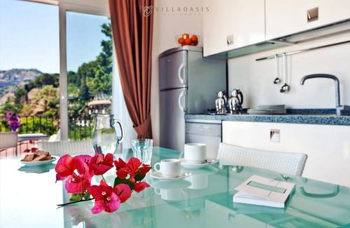 Mazzeo House | Villa Oasis Residence