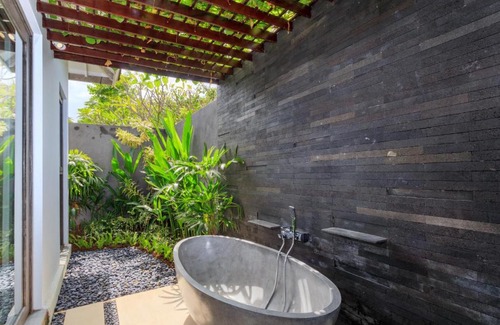 Sunset Road Villa | Villa Ohana