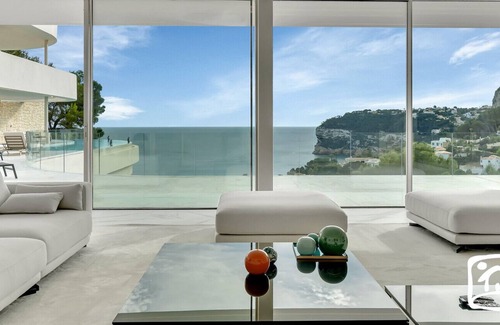 Mar Azul Villa | Villa OLIMPIA by Abahana Luxe