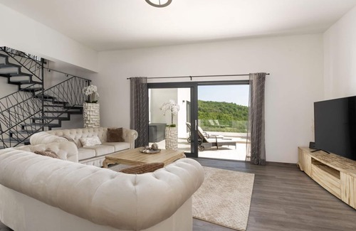 Martina House | Villa Oliv One