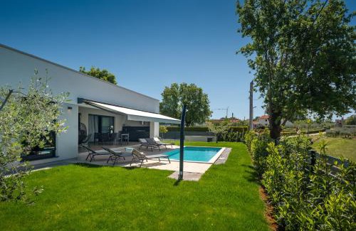 Filipini Villa | Villa Olive