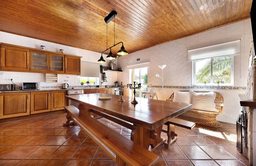 Aljezur Villa | Villa 'Oliveira' with private pool, private garden and Wi-Fi