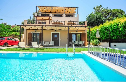 Pigianos Kampos Villa | Villa Orsalia - Six Bedroom Villa, Sleeps 11