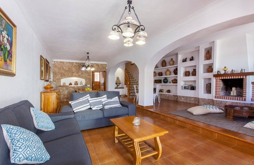 Sant Antoni de Portmany Villa | Villa Paris with panoramic views set in San Antonio hills