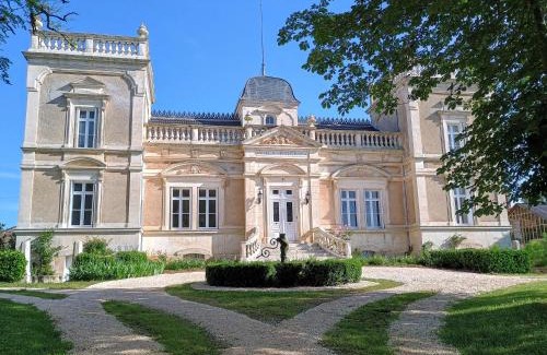 Montbron Bed & Breakfast | Villa Paignon