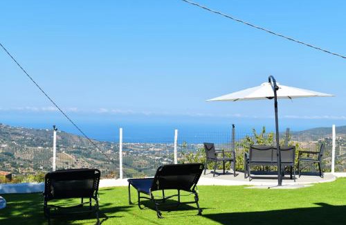 Laureana Cilento Villa | Villa panoramica con idromassaggio in cilento