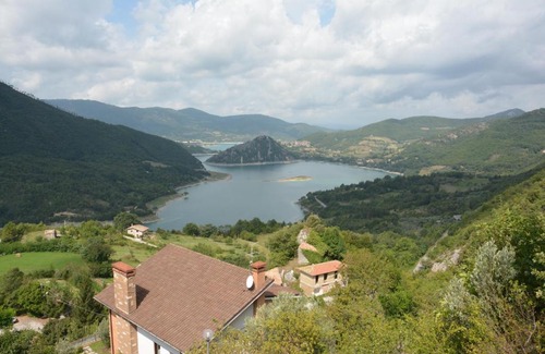 Ascrea Villa | Villa panoramica Le Cerquiglie