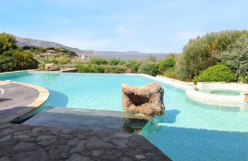 Marine de Davia Villa | Villa panoramique avec vue mer et montagne à Corbara